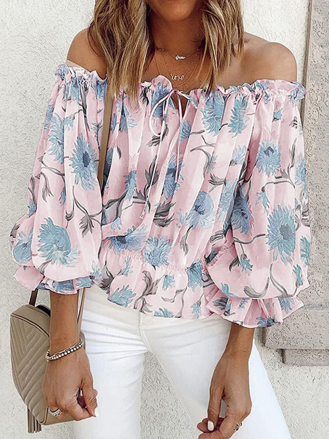 Blouse in Lightweight Breathable Fabric for Women