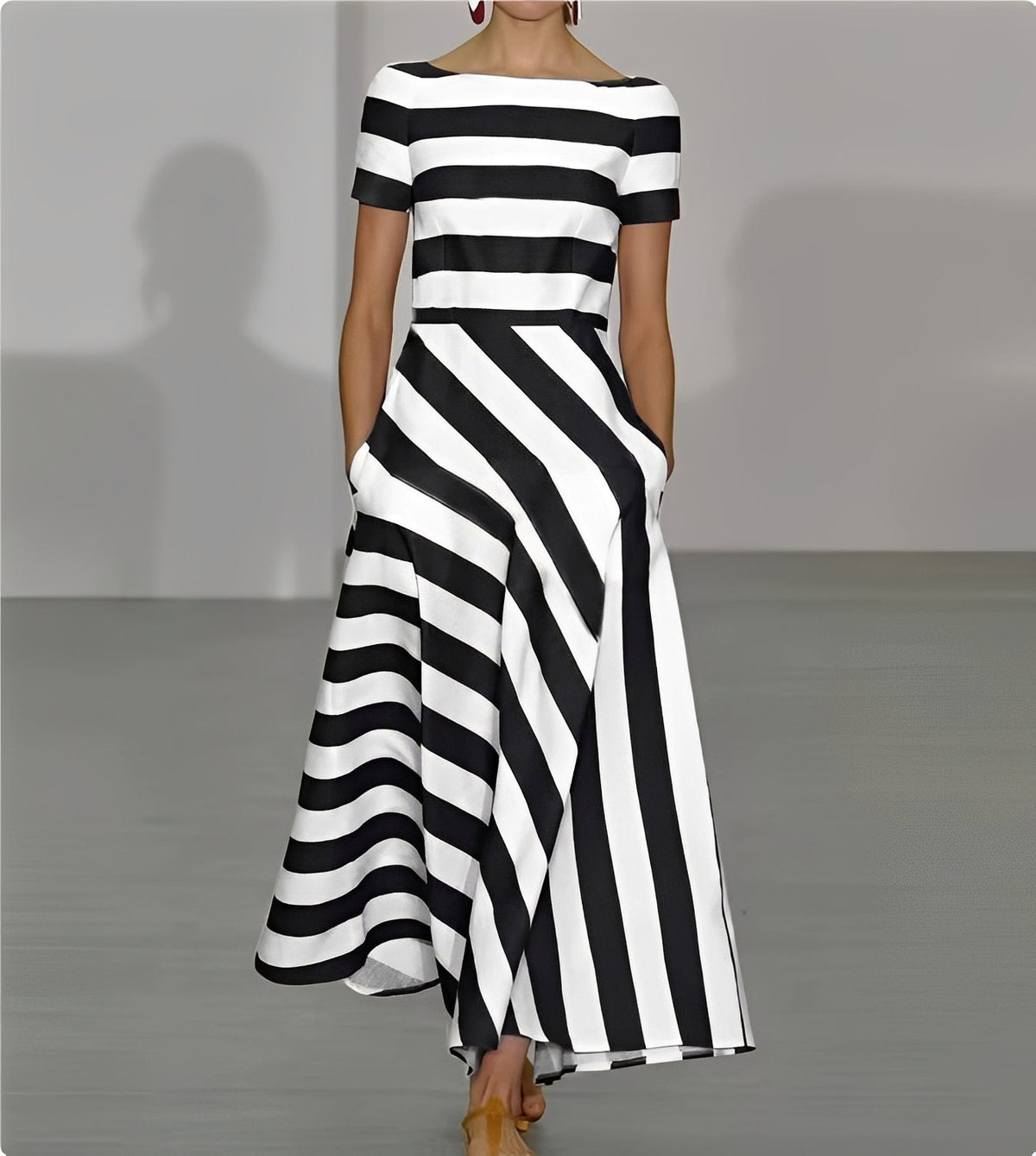 Maxi Dress with Flowing Cut for Women
