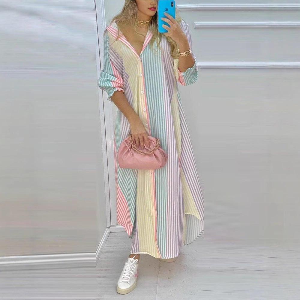 Maxi Dress with Geometric Print and V-Neck for Women