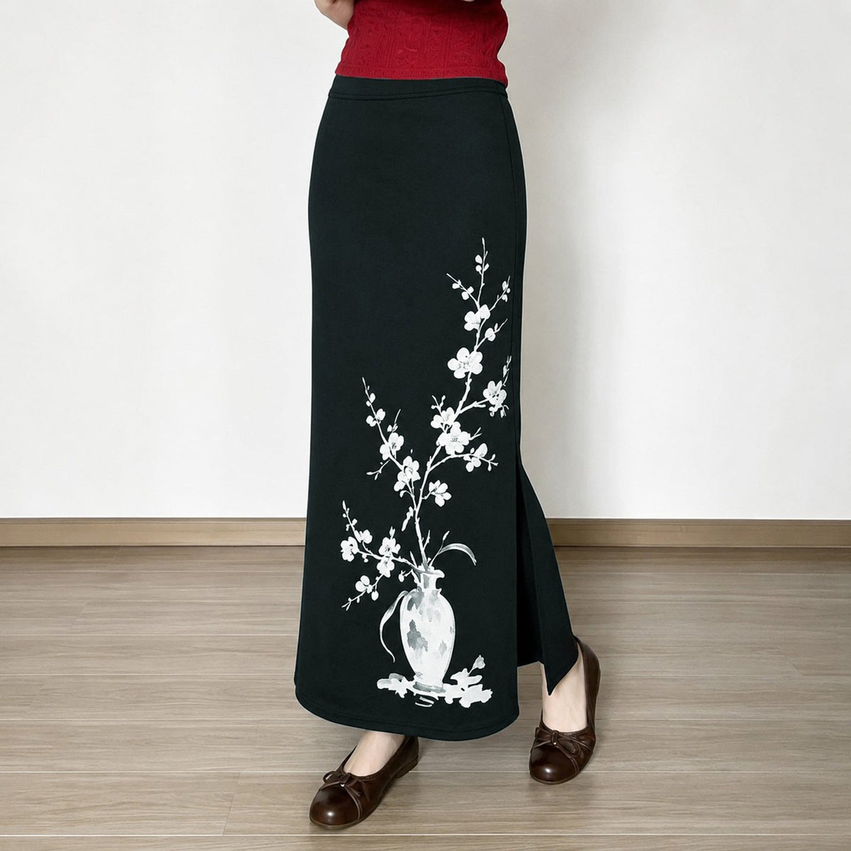 Maxi Skirt with A-Line Cut and Floral Vase Print for Women