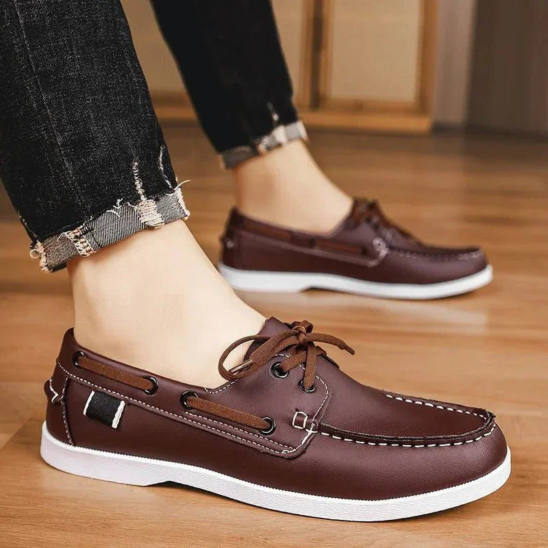 Men's Boat Shoes with Adjustable Lacing, Lightweight Sole