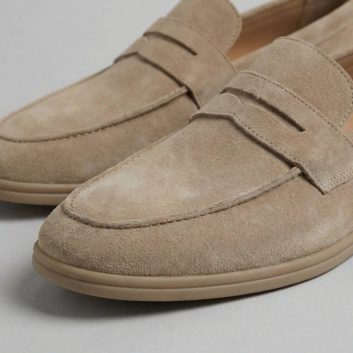 Men's Loafers in Suede with Penny Strap, Slip-On Low Heel