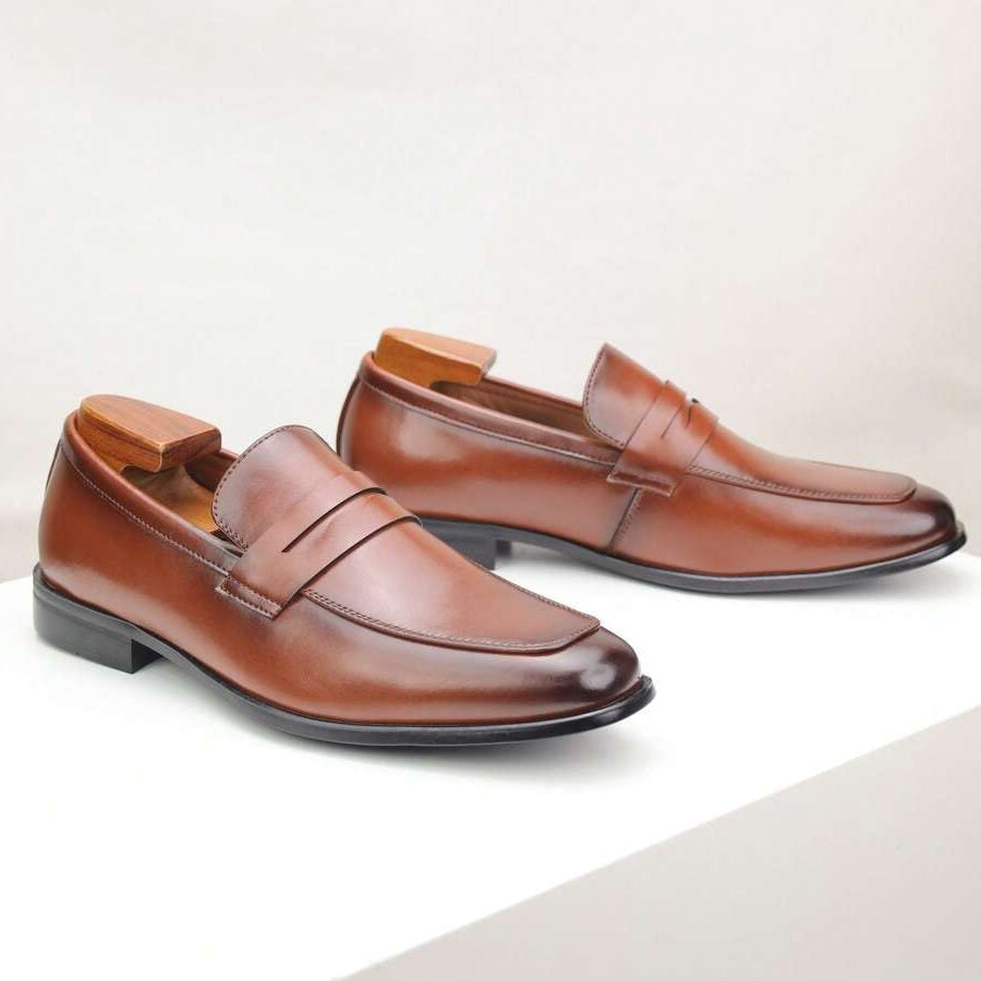 Men's Loafers Smooth Leather Slip-On with Decorative Strap