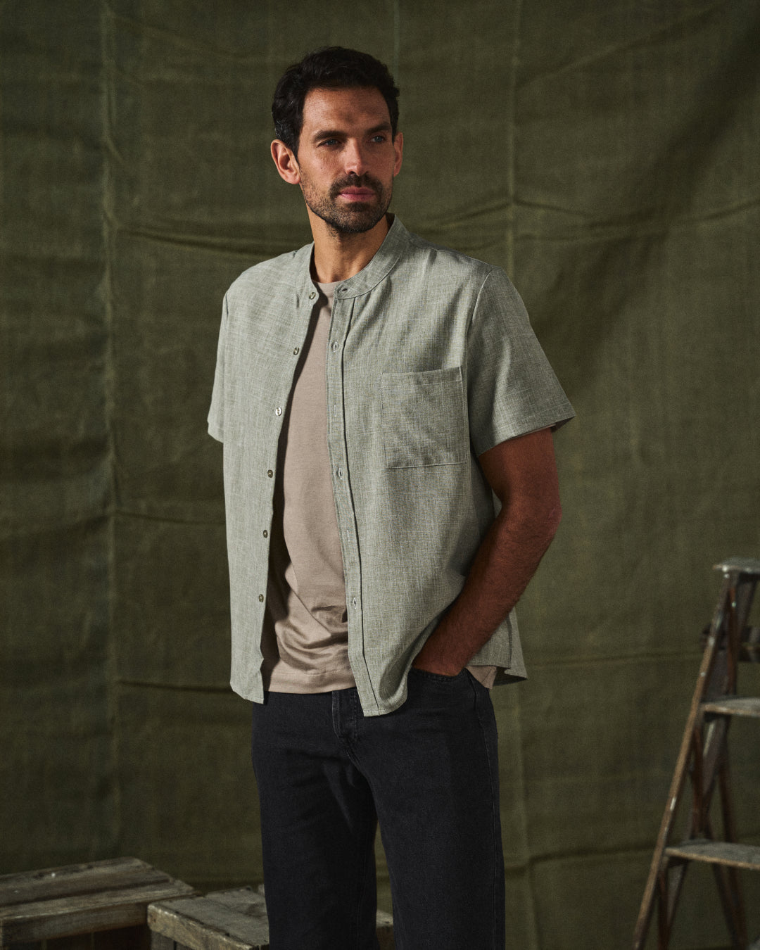 Men's Short Sleeve Shirts, Cotton-Linen Blend, Relaxed Summer Fit