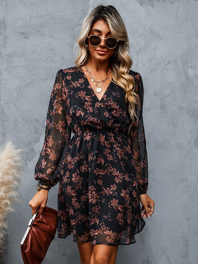 Mini Dress with Floral Print, V-Neck and Long Sleeves
