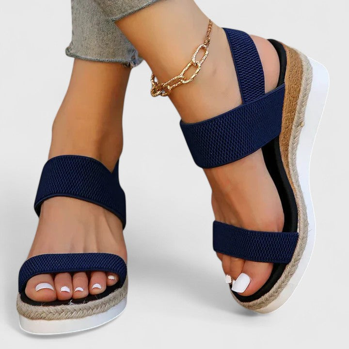 Sandals with Arch Support and Soft Cushioning