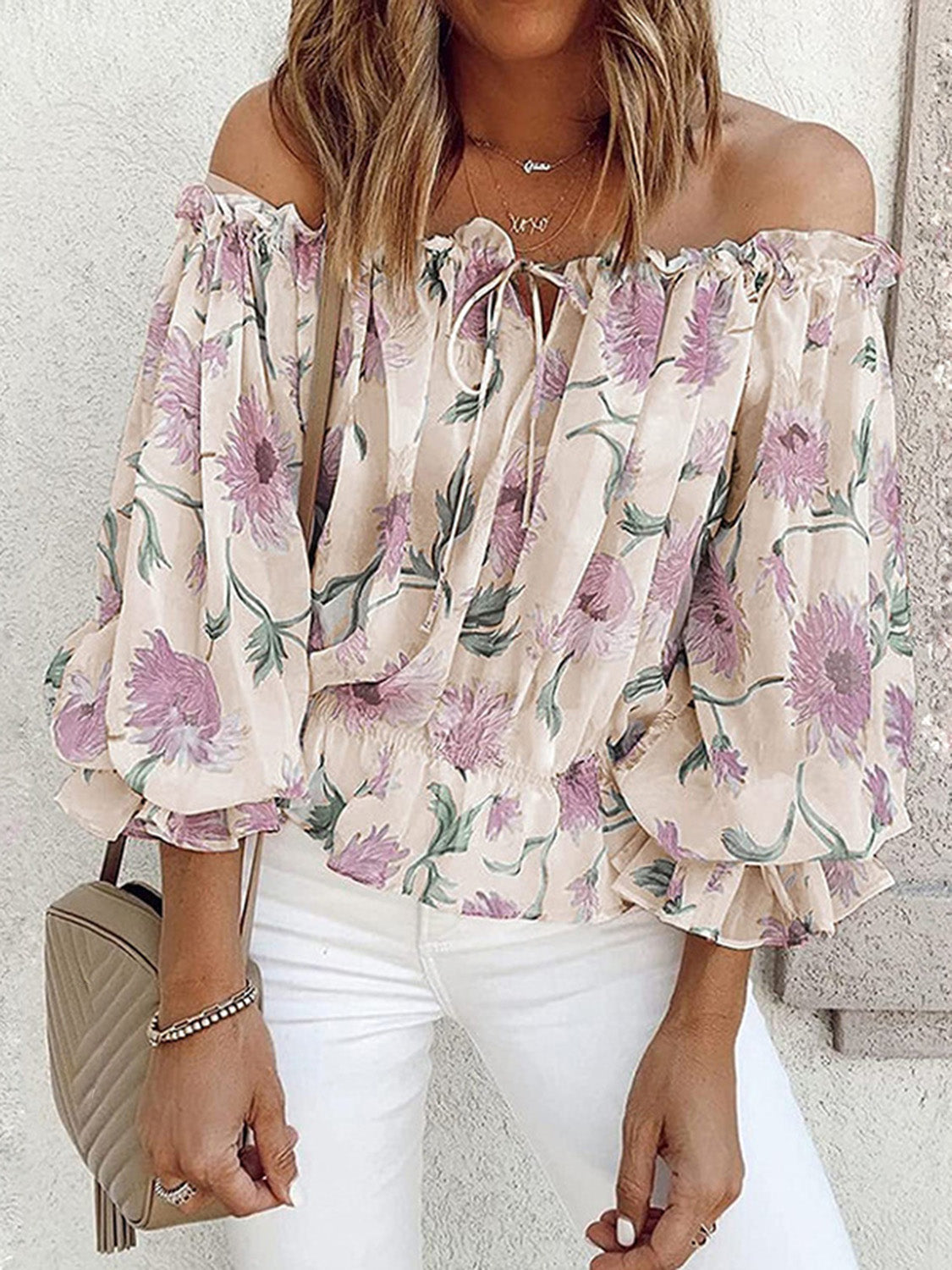 Blouse in Lightweight Breathable Fabric for Women