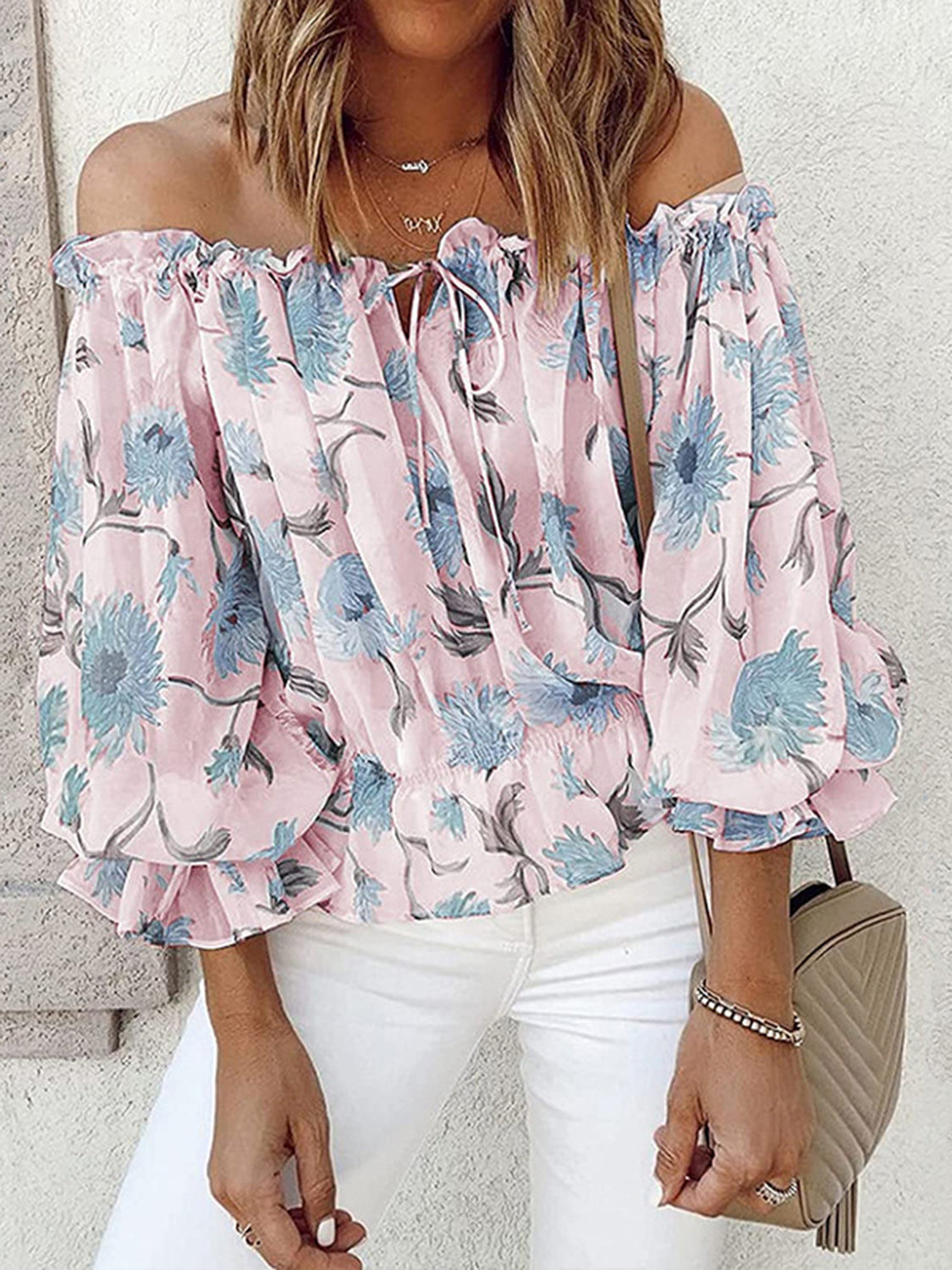 Blouse in Lightweight Breathable Fabric for Women