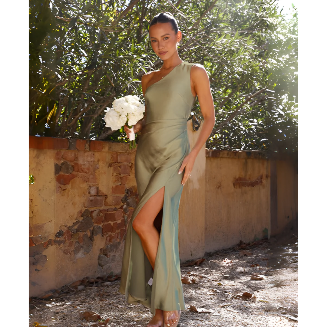 Formal Dress with One Shoulder and Side Slit for Women