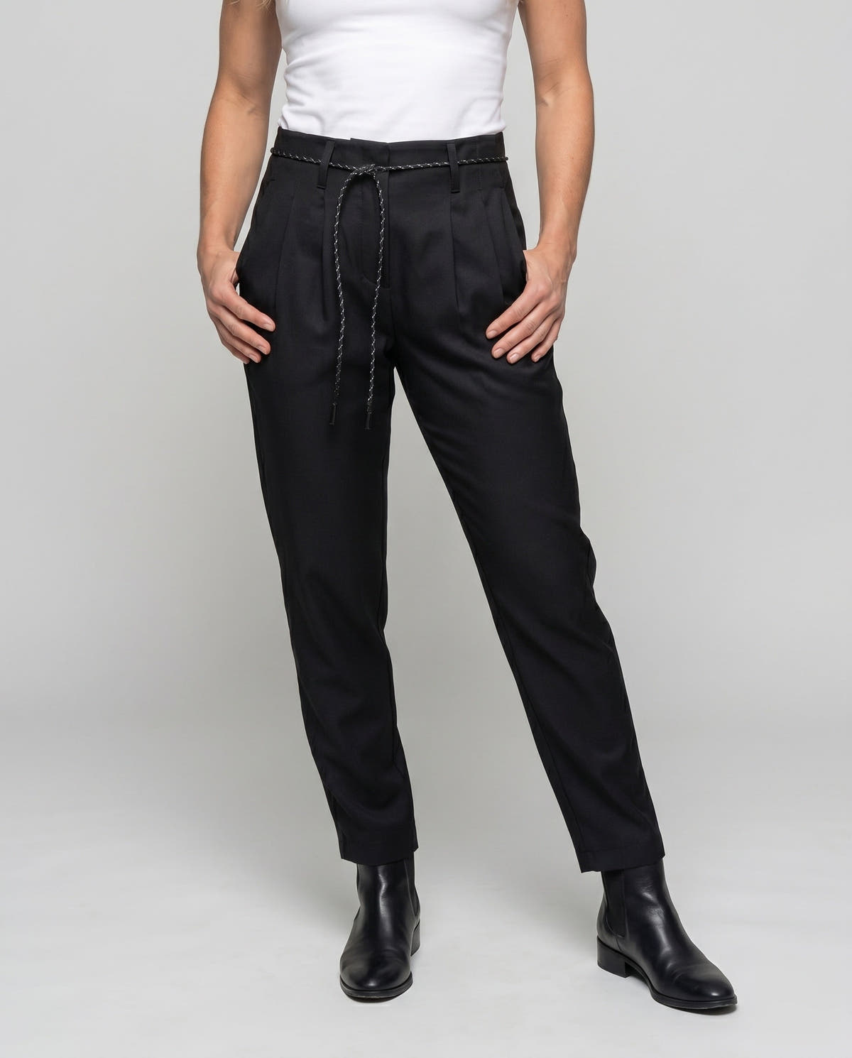 Linen Pants with Slim Cut and Tie Belt for Women