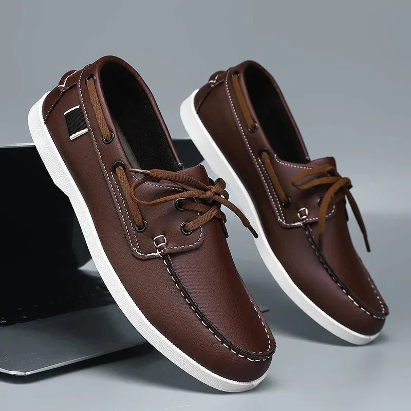 Men's Boat Shoes with Adjustable Lacing, Lightweight Sole