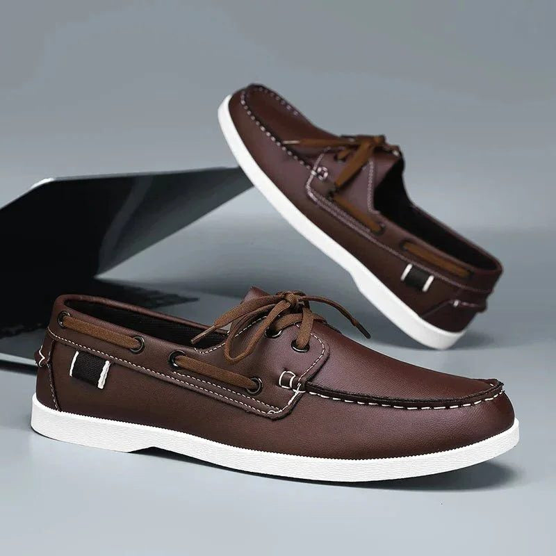 Men's Boat Shoes with Adjustable Lacing, Lightweight Sole