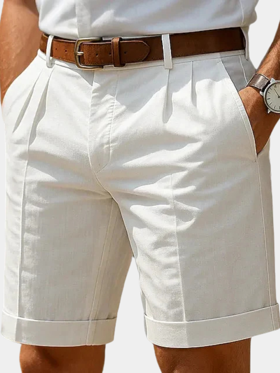 Men's Shorts in Cotton with Pleated Front, Smart-Casual