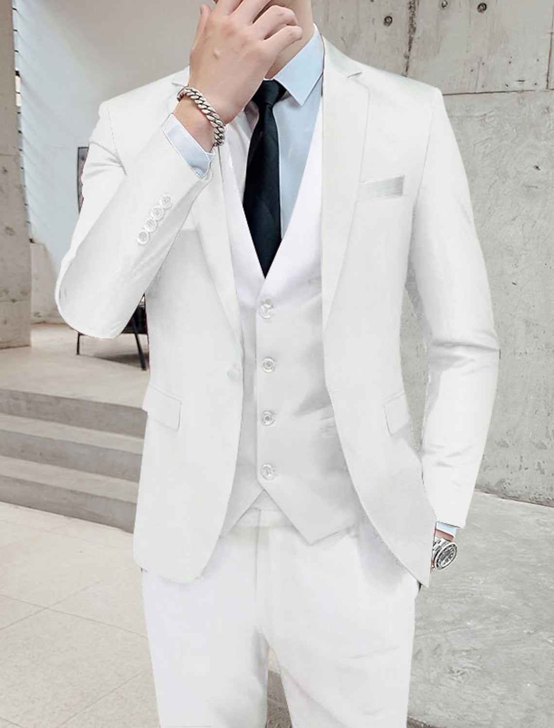 Men's Three-Piece Suit with Single-Breasted Jacket, Tailored Fit